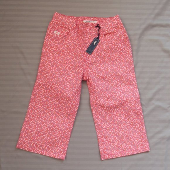 BabyGap Girls Pink Capri -5 Pocket  Size 5T  NWT - Picture 1 of 7